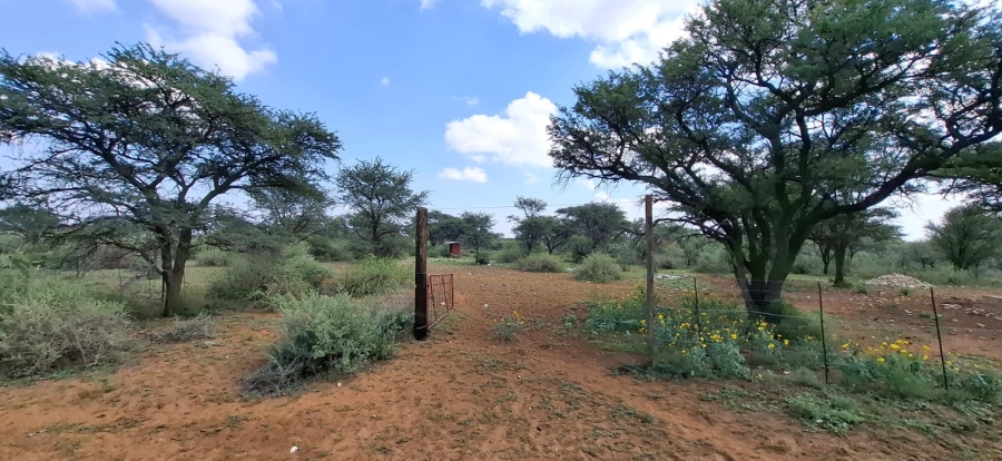 4 Bedroom Property for Sale in Jan Kempdorp Rural Northern Cape